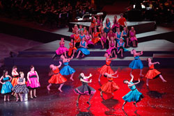 Showtime 2011 Spectacular Girls dancing in 1950s dresses