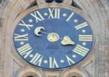Clock face at about 3:18
